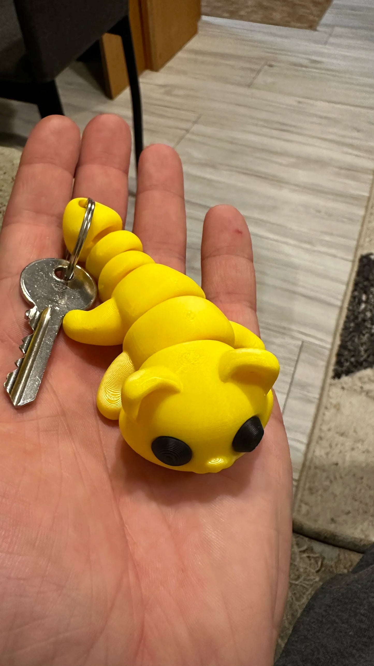 Flexi Cat Keychain – Multicolor